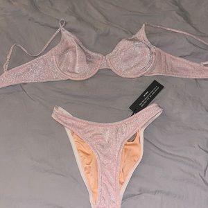 Triangl Lina set in Blush NWT